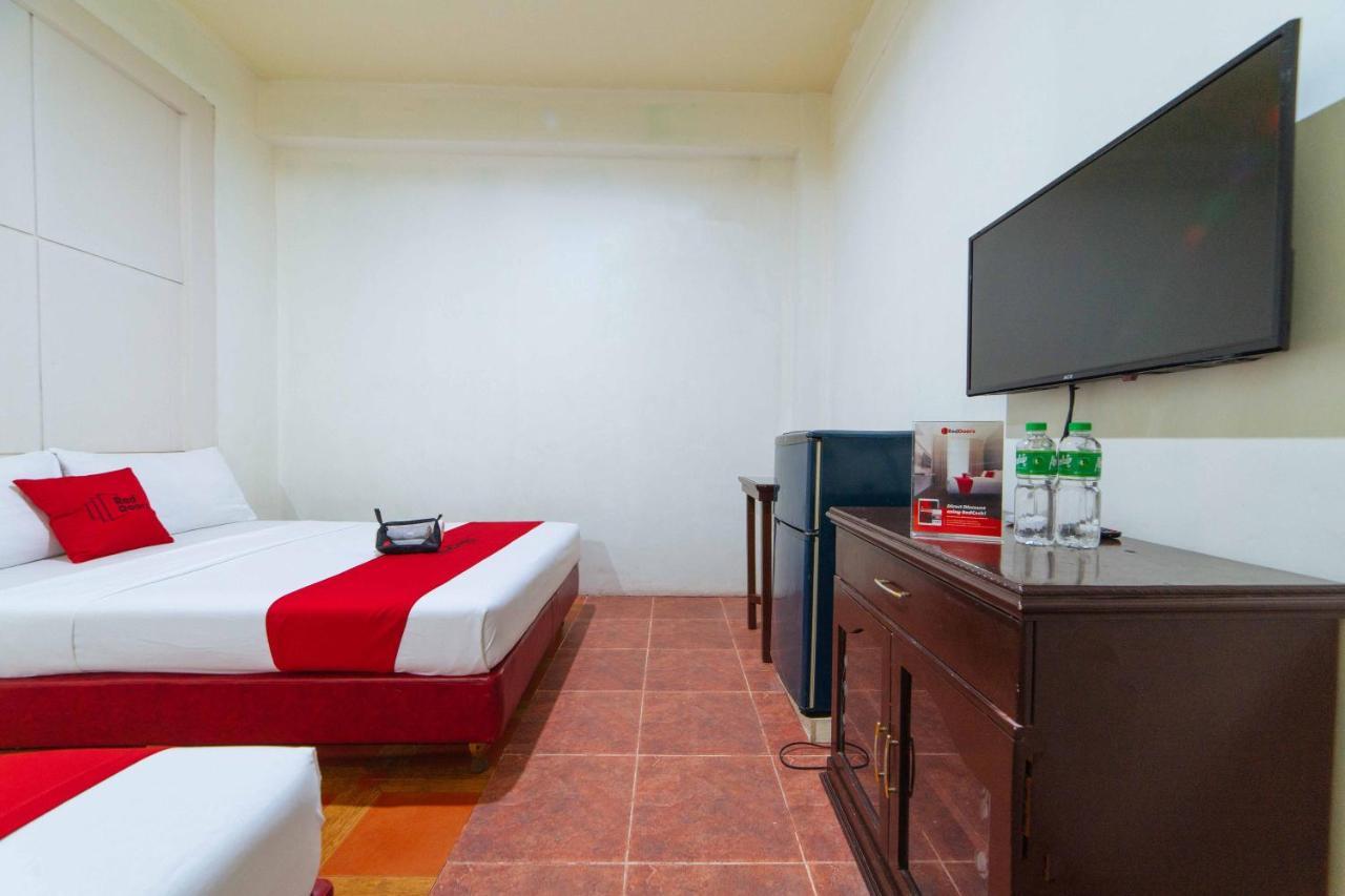 Reddoorz Near Walking Street Angeles City Exterior photo